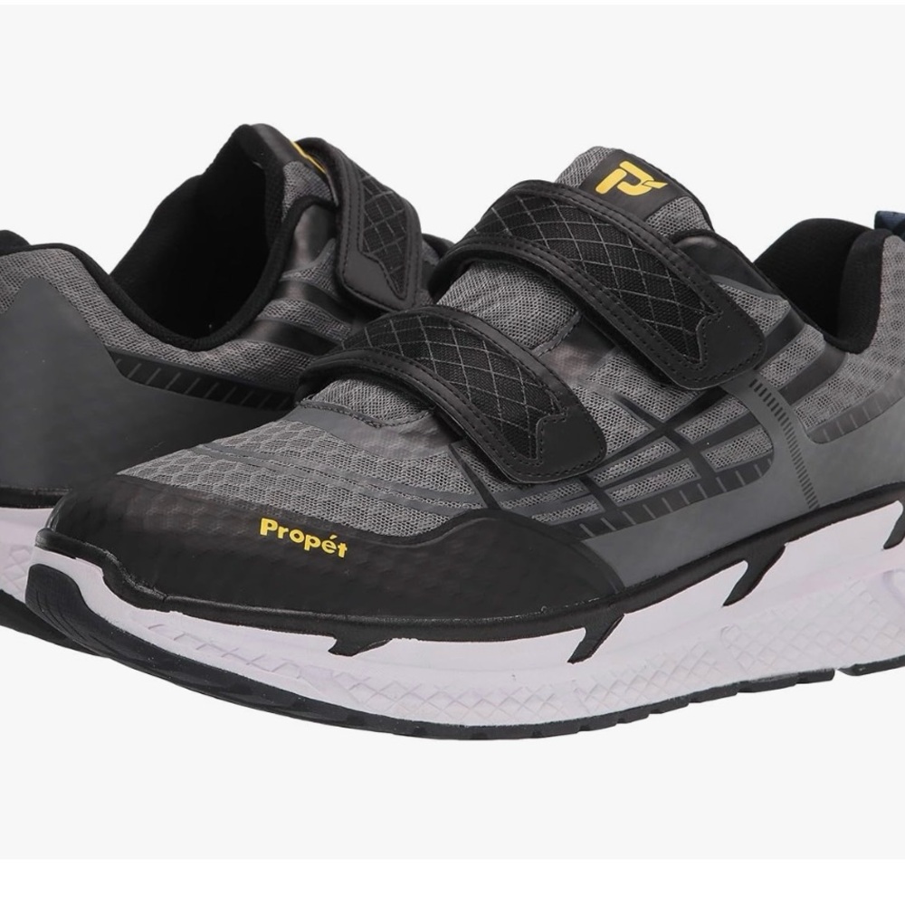 PROPET Ultra Strap Velcro shoe.  Men’s 10 XX (5E) black and grey